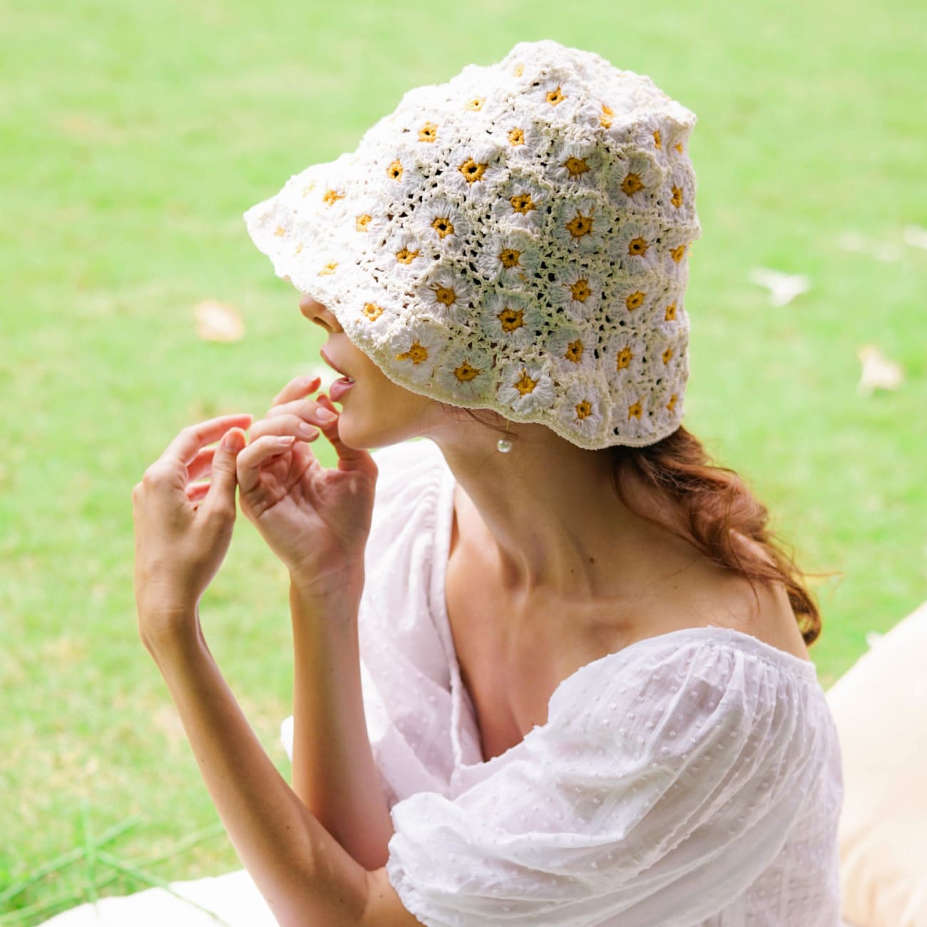 Flora Crochet Cotton Hat In Off White One size