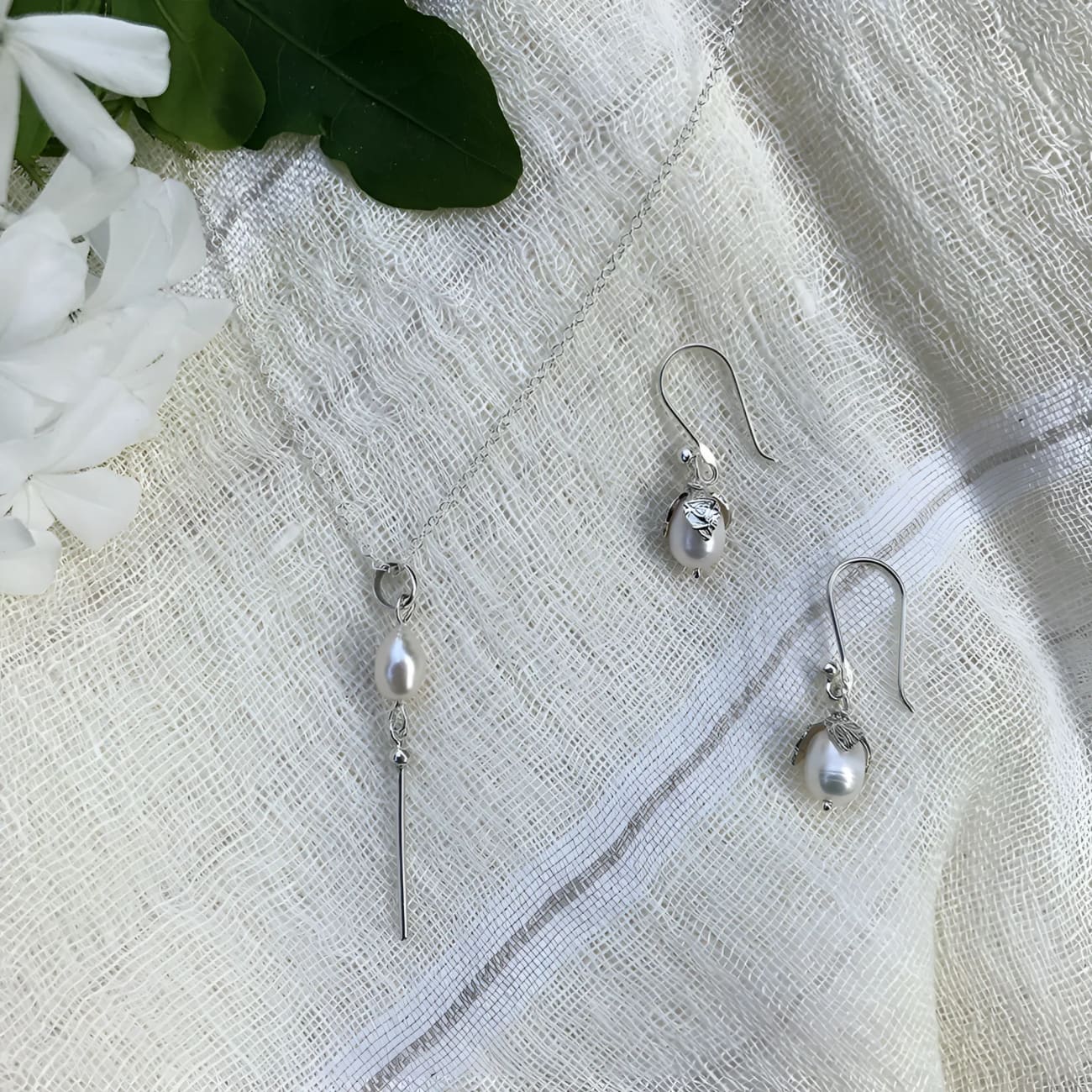 Freshwater Pearl Teardrop Earrings