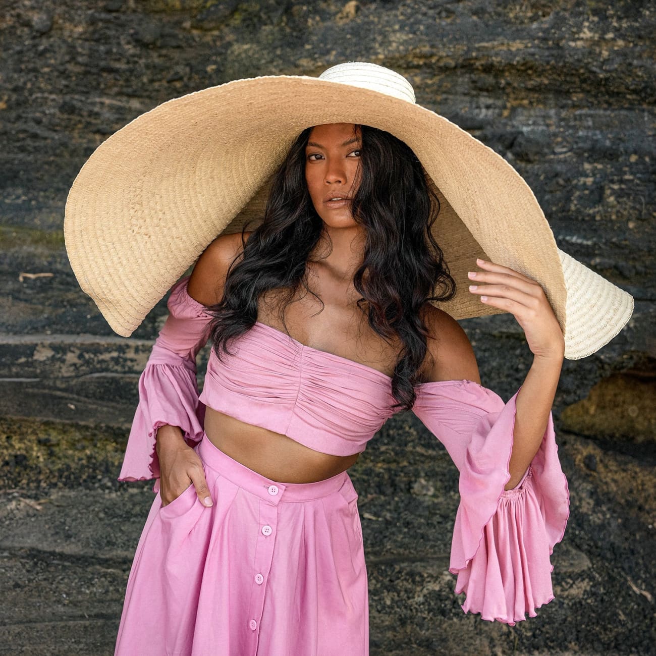 Solana Oversized Straw Hat In Natural/Beige Sun Hats